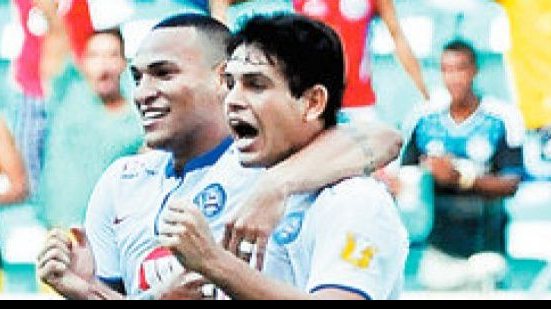 Imagem Zagueiro e volante retornam ao Bahia na partida contra o Sport