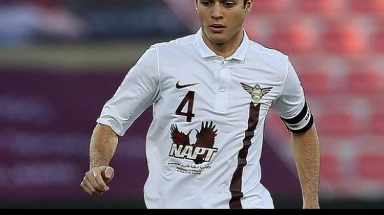 Imagem Ex-Vitória diminui pedida milionária e volta a negociar com o Corinthians