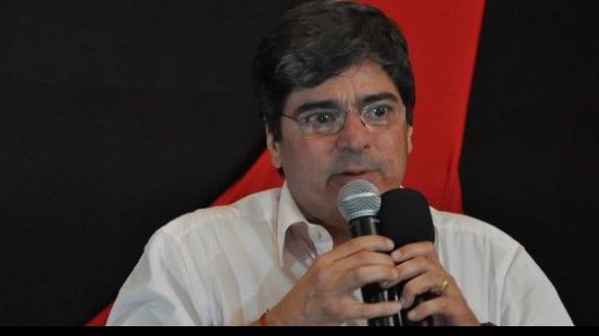 Imagem Falcão confirma que Vitória deve trazer sete reforços para o Brasileirão
