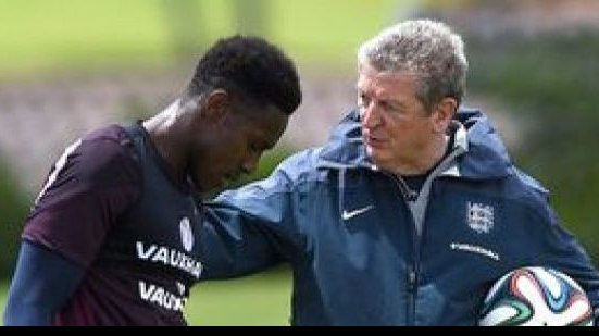 Imagem Atacante sente a coxa e pode desfalcar a Inglaterra na estreia da Copa