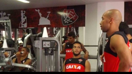 Imagem De olho na Série A, elenco rubro negro treina na Toca do Leão