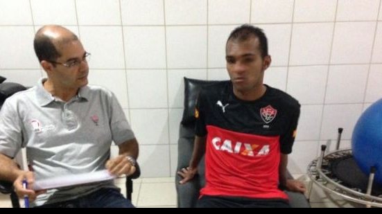 Imagem  Reforços realizam exames médicos na Toca do Leão