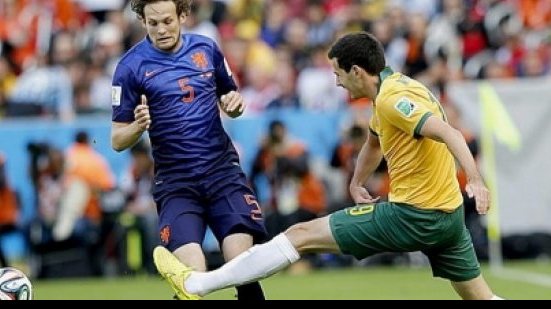 Imagem Em jogo de viradas, Holanda vence a Austrália no sufoco