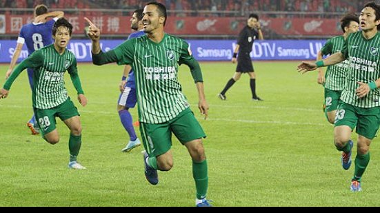 Imagem Ex-Bahia comemora boa fase no futebol chinês