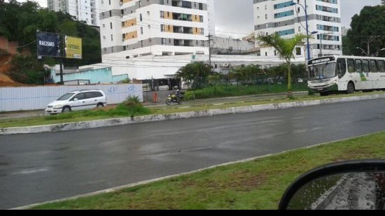 Imagem Trânsito livre a caminho da Fonte Nova para Bósnia x Irã
