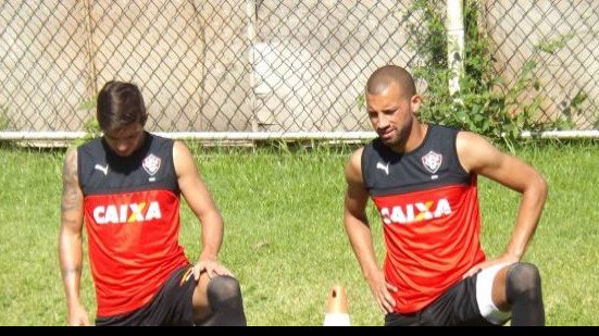 Imagem Com Kadu em campo, Vitória treina de olho no retorno ao Brasileirão