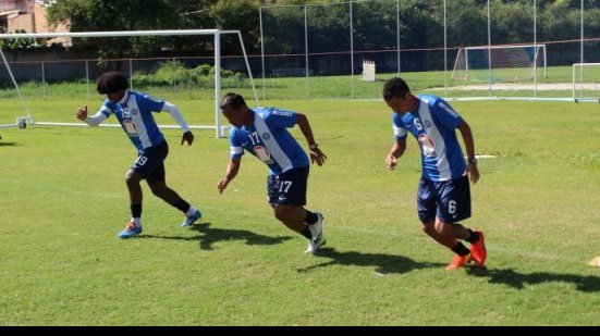 Imagem Após folga, Bahia faz treino físico com presença de Uelliton