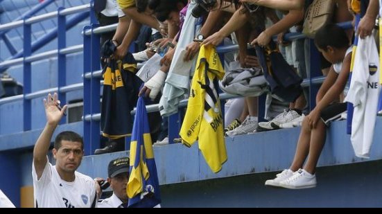Imagem Riquelme deixa o Boca e Sport volta a tentar contratação