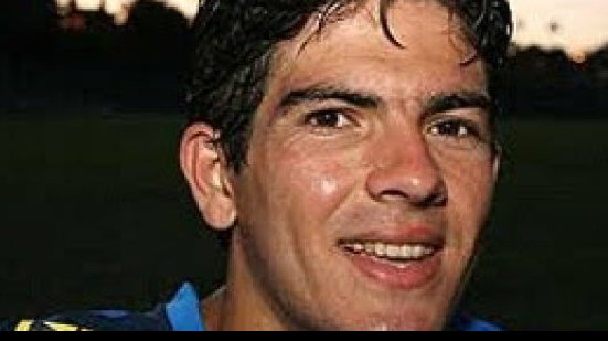 Imagem Ex-defensor da dupla BaVi está próximo de voltar a clube nordestino