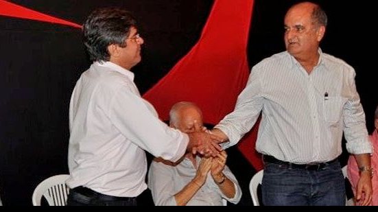 Imagem Falcão e Alexi Portela representam o Vitória em evento da Fifa