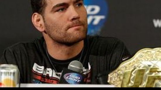 Imagem Weidman mostra respeito e compara Lyoto a Anderson Silva