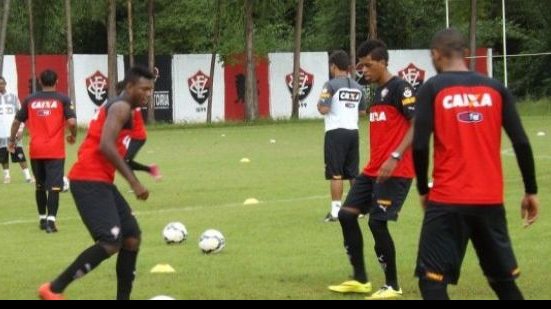 Imagem   Sem cinco titulares, Vitória aprimora posse de bola