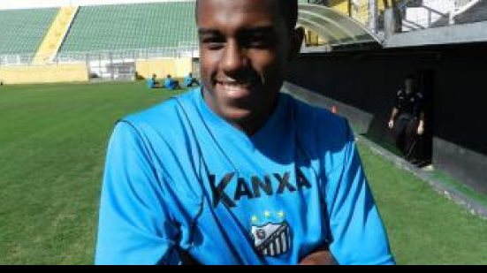 Imagem Jovem que deixou o Bahia deve ganhar vaga no ataque do Bragantino