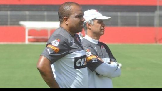 Imagem Willie volta e Vitória faz coletivo no Barradão