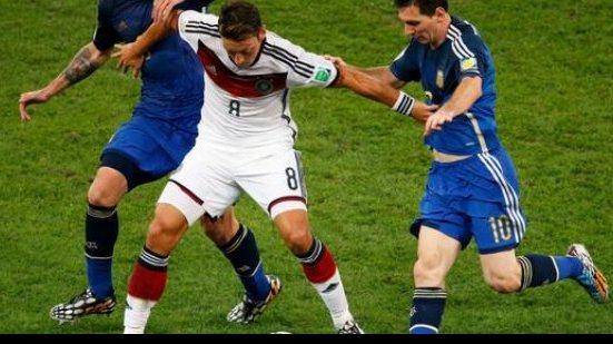 Imagem Alemanha vence a Argentina na prorrogação e é tetra campeã do Mundo