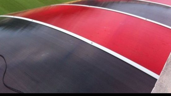 Imagem Toldo impede visão da imprensa na reabertura do Barradão