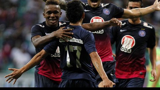 Imagem Bahia e Corinthians fazem partida decisiva em São Paulo