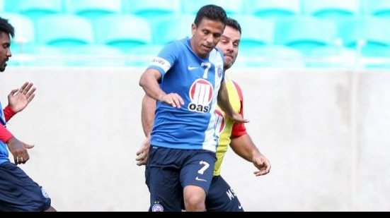 Imagem Com Rhayner e Henrique, Bahia treina na Fonte Nova com foco no Inter