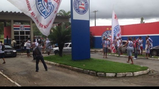 Imagem Vídeo: pipoqueiro, time de pipoqueiro, gritam tricolores no Fazendão