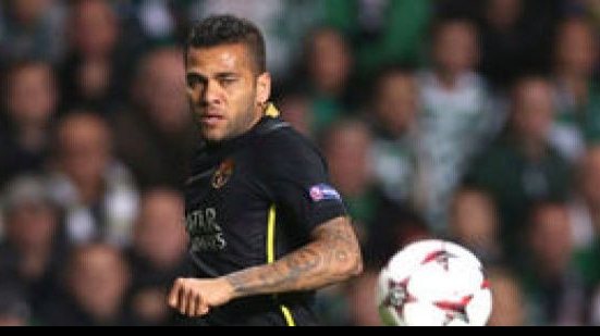 Imagem Com saída do Barcelona próxima, Dani Alves pode render frutos ao Bahia