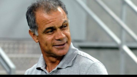 Imagem Semana com muitos jogos preocupa Jorginho: difícil manter a mesma equipe