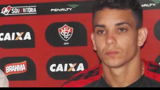 Imagem Caio comemora fim do jejum de gols