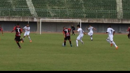 Imagem Vitória empata com o Atlético (PR) e segue sem vencer na Salvador Cup