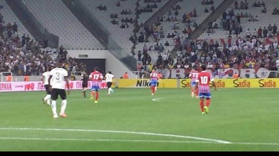Imagem Bahia vence o Corinthians, encerra jejum, mas dá adeus à Copa do Brasil