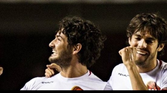 Imagem Vitória perde para São Paulo e segue sem vencer grandes em SP