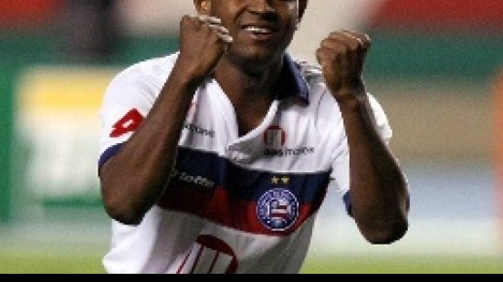 Imagem Polêmico atacante ex-Bahia pode ser reintegrado ao elenco do Botafogo