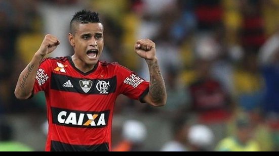 Imagem Adversário do Vitória no Brasileirão, Fla acumula quatro triunfos seguidos
