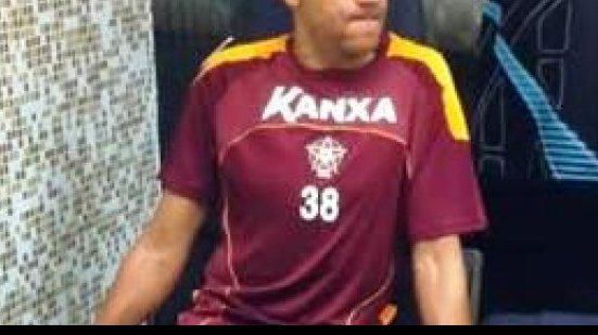 Imagem Ex-zagueiro do Vitória é dispensado de clube da Série B