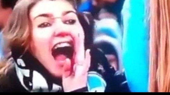 Imagem Racismo: torcida do Grêmio chama goleiro do Santos de macaco; assista o vídeo
