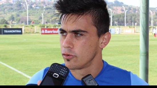 Imagem Agora titular, Emanuel comenta mudança com a chegada de Kleina