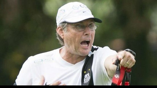 Imagem Próximo adversário do Vitória, Santos demite Oswaldo de Oliveira
