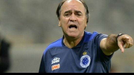 Imagem Apenas times do G-4 do Brasileirão não trocaram de treinadores este ano