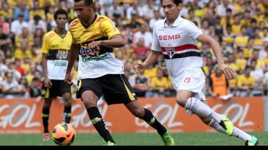 Imagem Sul-Americana: São Paulo e Criciúma brigam por vaga na fase internacional