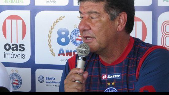 Imagem Joel Santana conversa com presidente do Vasco e fica perto de acerto