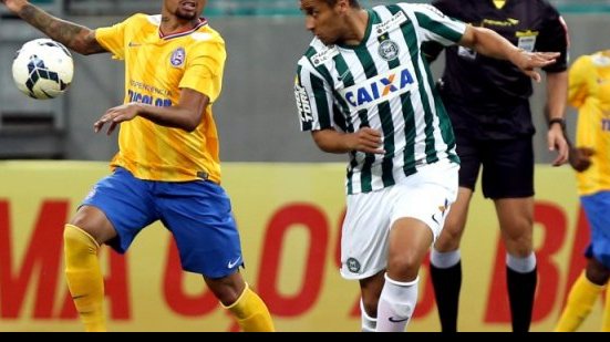 Imagem Atacante desfalca Bahia contra o Cruzeiro