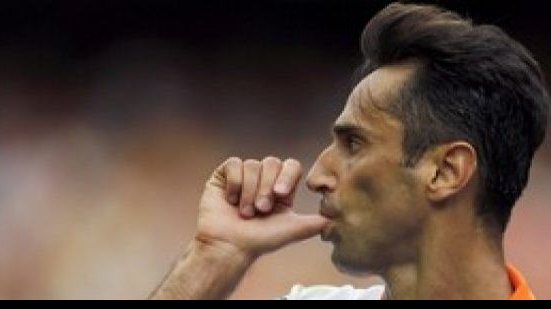 Imagem Jonas está perto de reforçar time em que atua Anderson Talisca