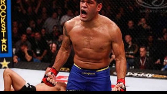 Imagem Pezão pede mais uma chance pelo título dos pesados no UFC
