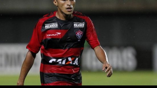 Imagem Nino Paraíba quer Vitória ligado contra o Atlético-PR: “cada jogo é uma final”
