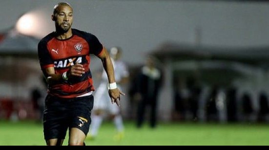 Imagem Após triunfo sobre o Inter, Kadu destaca confiança e quer vencer Atlético-PR