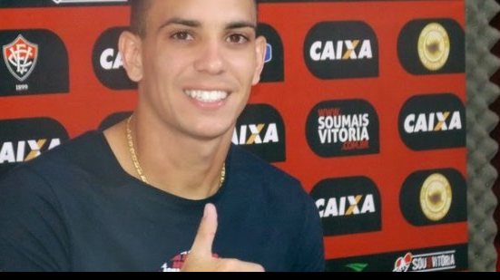Imagem Atacante do Vitória, Caio pode estar próximo de deixar a Toca do Leão