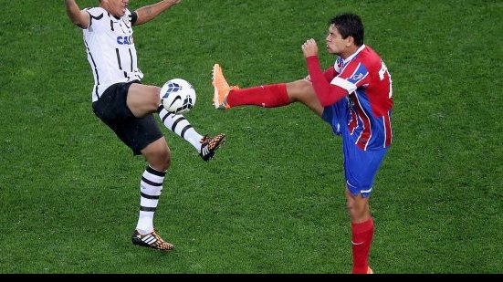 Imagem Depois de suspensões, Titi e Fahel perdem lugar no time do Bahia