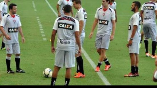 Imagem Visando adaptação, Vitória irá treinar na Arena Fonte Nova na sexta-feira