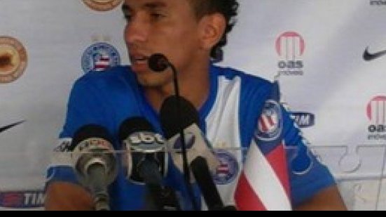 Imagem Rafinha quer que Bahia repita boa atuação e vença o Botafogo fora de casa