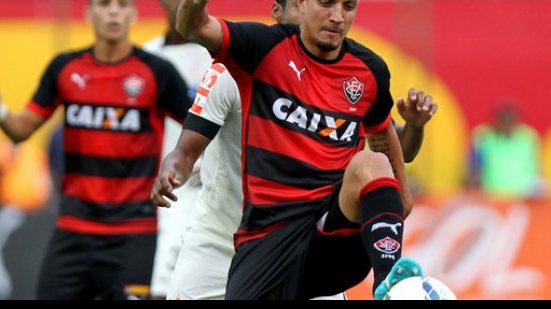 Imagem Meia que rescindiu contrato com o Vitória vai disputar a Série B do Brasileirão