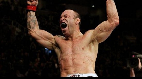 Imagem Wanderlei Silva anuncia aposentadoria e detona cúpula do UFC