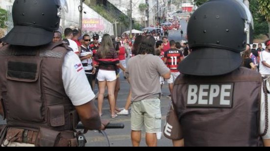 Imagem Arena tem segurança reforçada e 20 já foram conduzidos